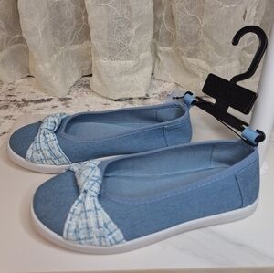 Take A Walk Denim Blue White Plaid Bow Women's 7 Slip On Sneaker Loafers Flats